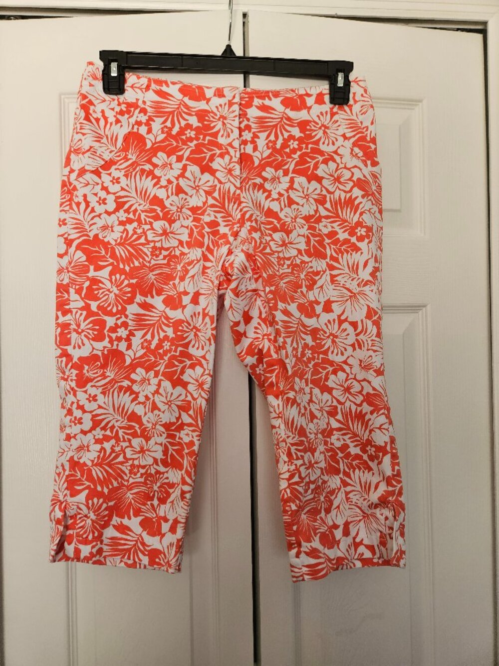 White and Red Bohemian Capris